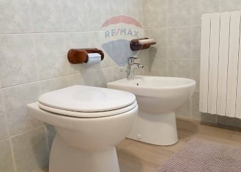 Bagno - Bilocale via scalina
 
28, Garlasco - foto 11