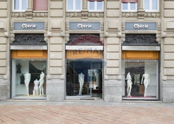 Edificio all\'aperto - Shop Largo Roma
 
3, Salsomaggiore Terme - photo 3