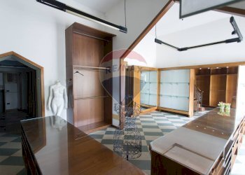 Hall / corridoio - Shop Largo Roma
 
3, Salsomaggiore Terme - photo 17