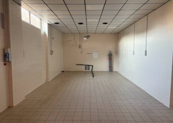 Foto 2 - Locale Commerciale Via Caluso, Chivasso - foto 2