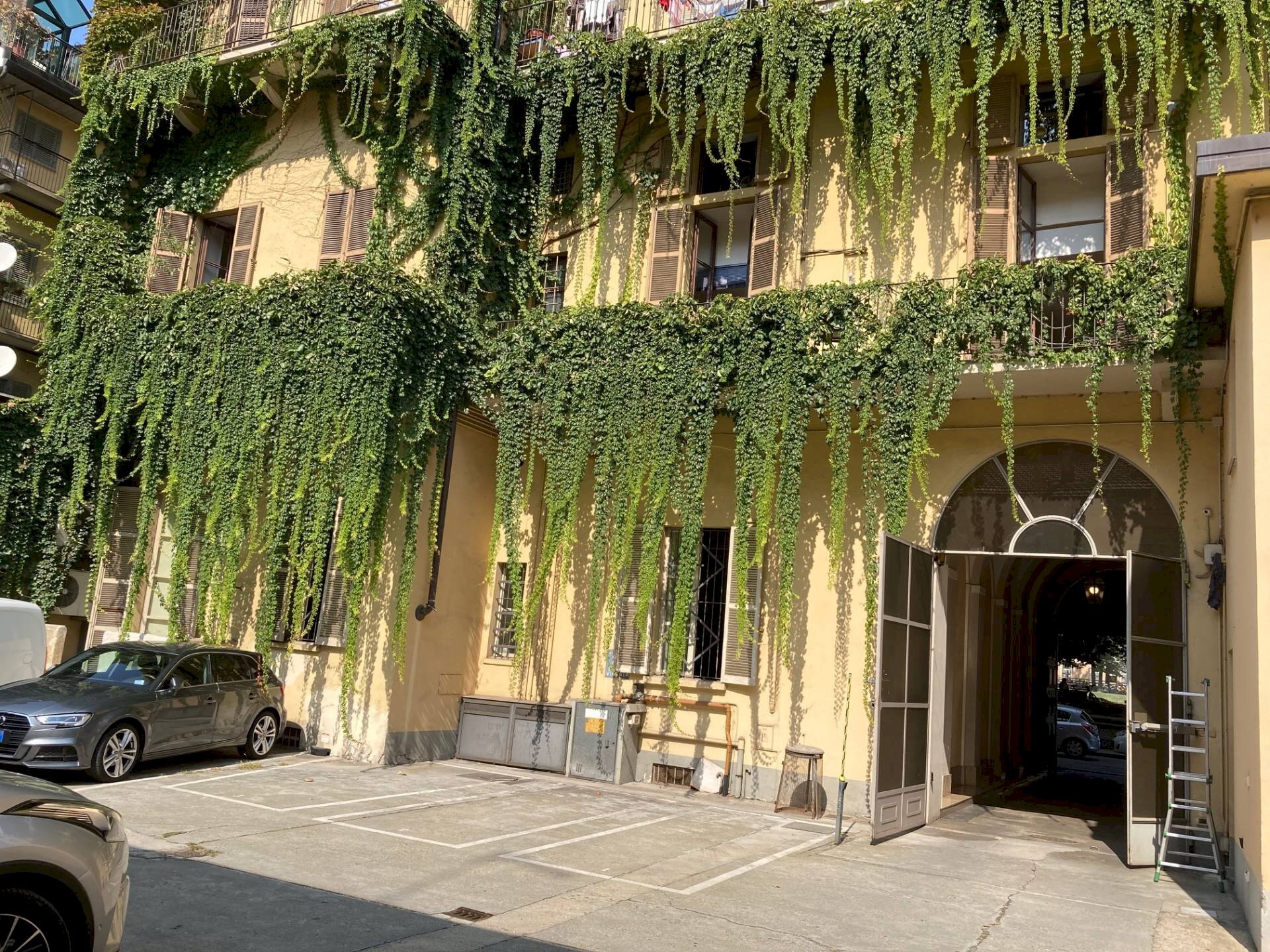 Foto 1 - Office Via dei Mille
 
22, Torino - photo 1