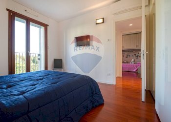 Camera / camera da letto - Trilocale Pero - foto 15