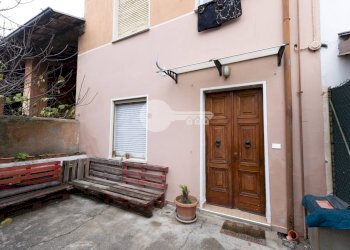 Foto 2 - Casa indipendente via lazzaretto
 
33, Gottolengo - foto 2