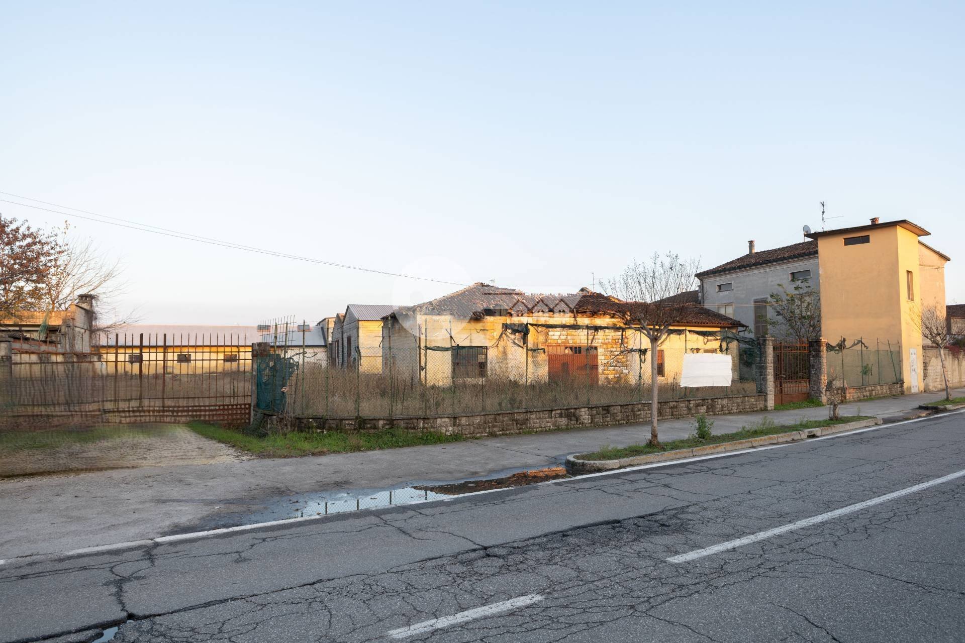 Foto 2 - Terreno edificabile Via Montello
17, Gambara - foto 2