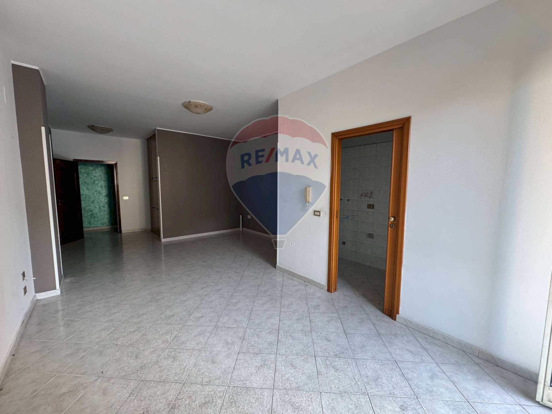 Stanza vuota - Appartamento Corso Vittorio Emanuele
 
670, Villabate - foto 3