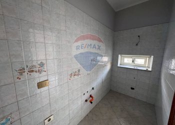 Stanza vuota - Appartamento Corso Vittorio Emanuele
 
670, Villabate - foto 7