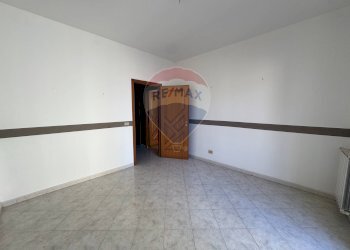 Stanza vuota - Appartamento Corso Vittorio Emanuele
 
670, Villabate - foto 14