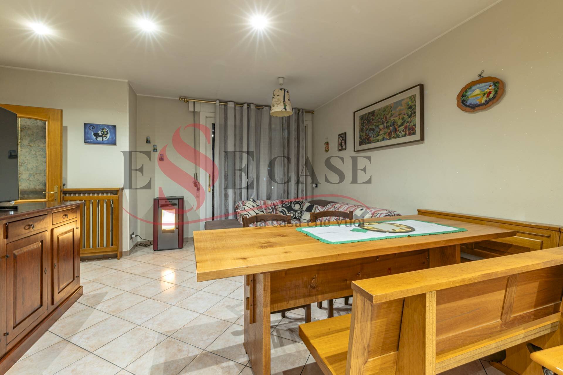 Foto 1 - Quadrilocale Via Provinciale
 
93, Albino - foto 1