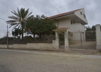 Casa all\'aperto - Villa Salvador Allende
 
2, Vittoria - foto 2