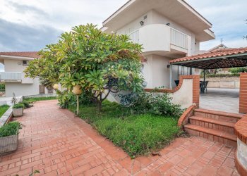 Casa all\'aperto - Appartamento via tropea, Ragusa - foto 4