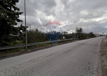 Edificio all\'aperto - Villa via Sandro Pertini strada provinciale 4 Comiso, Comiso - foto 10