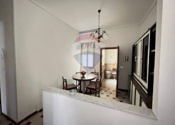 Sala da pranzo - Appartamento Via antonio Cardarelli
 
46, Ragusa - foto 3