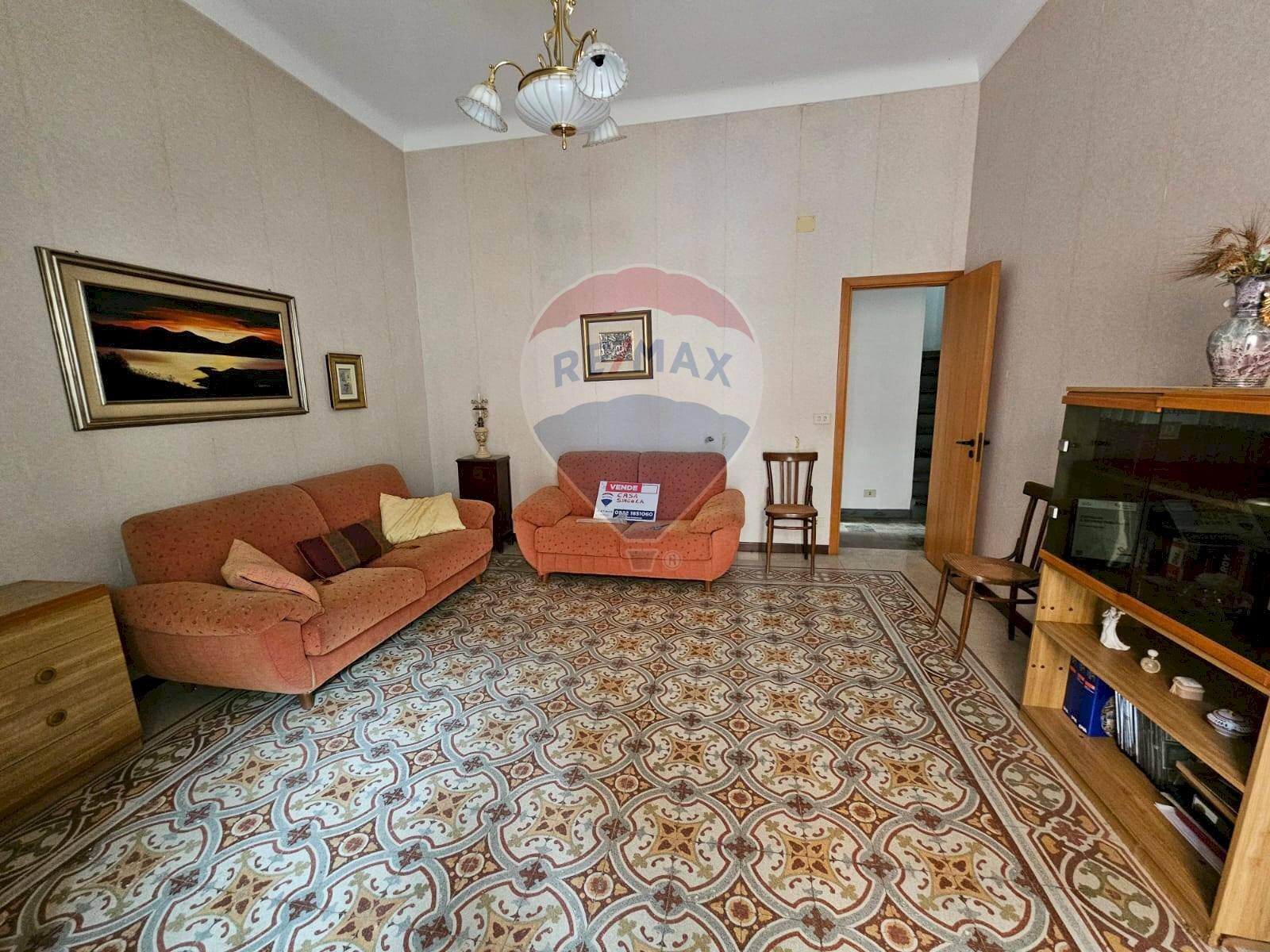 Soggiorno - Casa indipendente Via Gaetano Catro
13, Ragusa - foto 3