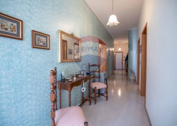 Hall / corridoio - Villa Bifamiliare Via NIno Bixio
 
62, Pozzallo - foto 17