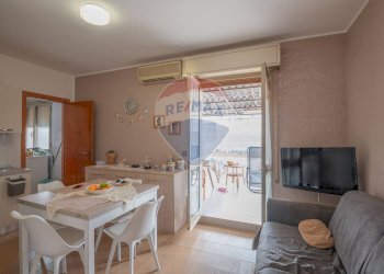 Sala da pranzo - Villa Bifamiliare Via NIno Bixio
 
62, Pozzallo - foto 31