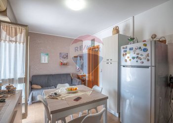 Sala da pranzo - Villa Bifamiliare Via NIno Bixio
 
62, Pozzallo - foto 32