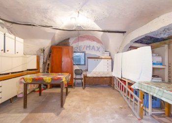 Dispensa di stoccaggio - Casa semi indipendente Vico del Forno
 
1, Villamagna - foto 30