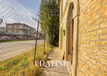 Foto 4 - Casa indipendente Via aprutina
 
32, Sant'Egidio alla Vibrata - foto 4