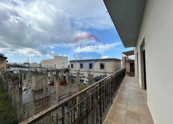 Balcone - Quadrilocale Via Enrico Cosenza
 
81, Sant'Agata di Militello - foto 14