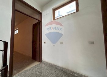 Hall / corridoio - Quadrilocale Via Enrico Cosenza
 
81, Sant'Agata di Militello - foto 18