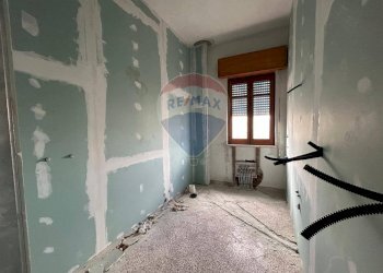 Stanza vuota - Quadrilocale Via Enrico Cosenza
 
81, Sant'Agata di Militello - foto 29