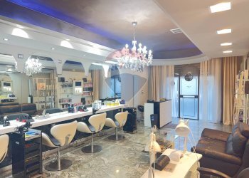 Postazione - Shop Via Primo Savani
 
3, Parma - photo 6