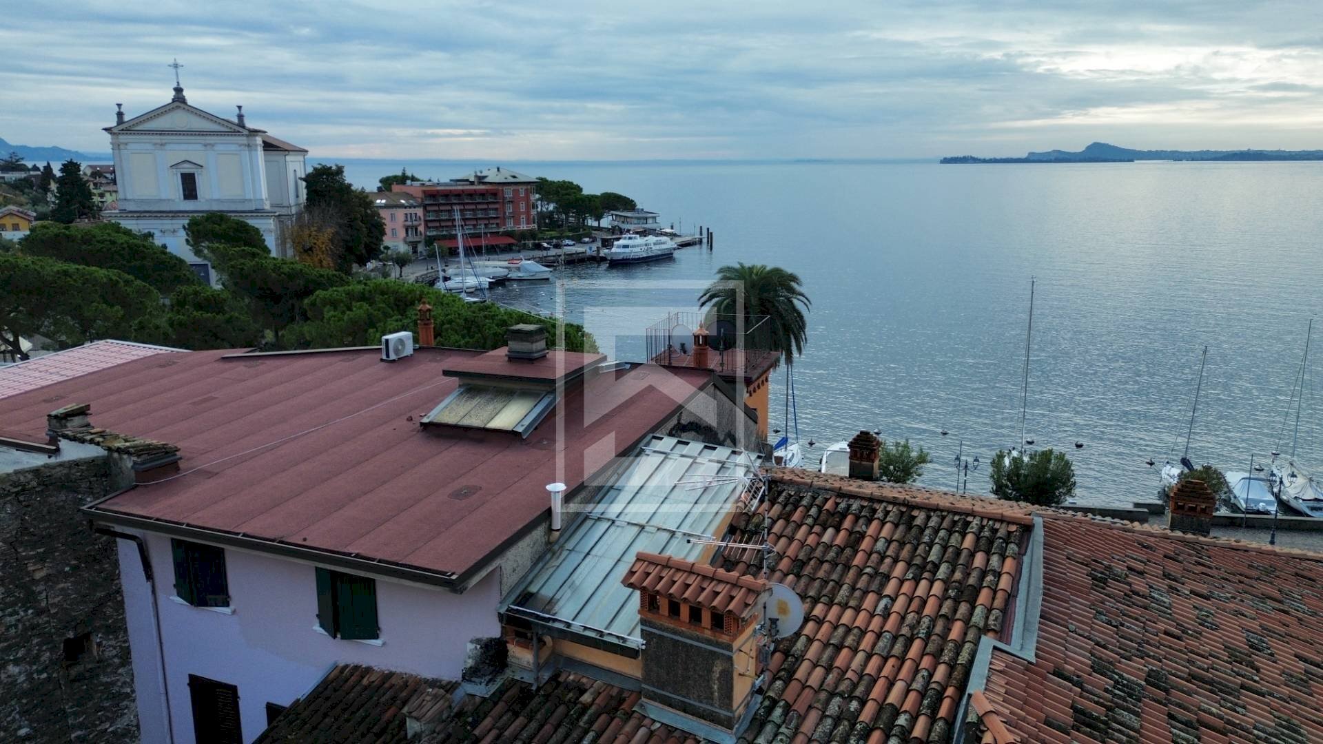 Foto 1 - Trilocale via montana
 
2, Toscolano-Maderno - foto 1