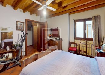 Foto 40 - Trilocale via montana
 
2, Toscolano-Maderno - foto 39