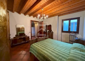 Foto 17 - Three-room apartment via montana
 
2, Toscolano-Maderno - photo 16