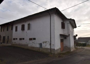 Facciata - Rustico via Serra Cora, Monale - foto 31