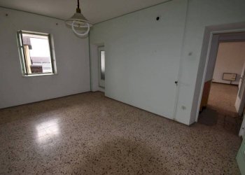 Cucina - Rustico via Serra Cora, Monale - foto 18