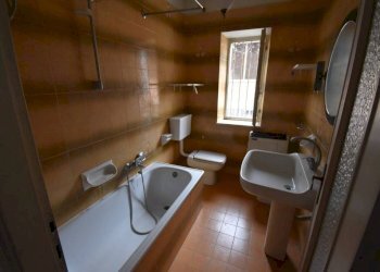 Bagno - Rustic via Serra Cora, Monale - photo 23