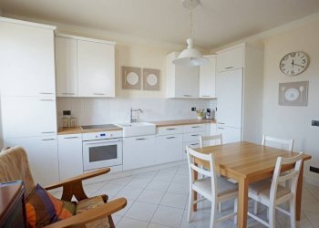 Cucina - Quadrilocale via Giacomo Leopardi, 6/A, Mondovì - foto 4