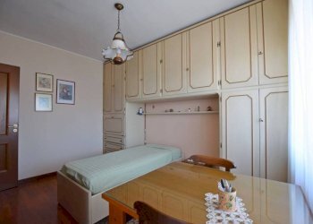 Camera da letto - Quadrilocale via Giacomo Leopardi, 6/A, Mondovì - foto 9