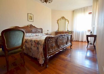 Camera da letto - Quadrilocale via Giacomo Leopardi, 6/A, Mondovì - foto 19