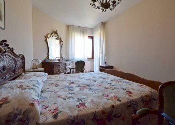 Camera da letto - Quadrilocale via Giacomo Leopardi, 6/A, Mondovì - foto 21