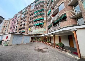 Facciata - Three-room apartment piazzale Siena, 18, Milano - photo 25