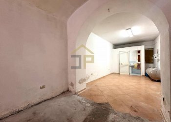 Foto 5 - Magazzino via del Bosco
 
37, Palermo - foto 5