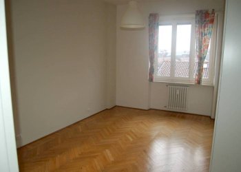 Camera da letto - Three-room apartment viale Cappuccini, 16, Chieri - photo 6