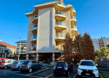 Facciata - Trilocale via Cacherano di Bricherasio, Pinerolo - foto 30