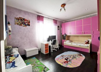 Camera da letto - Trilocale strada Madonna, 12, Druento - foto 16