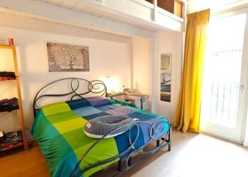 Camera da letto - Trilocale strada dei Tetti Bertoglio, 92, Torino - foto 10