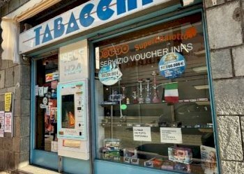 Facciata - Bar - Tabacchi - Ricevitoria via Carlo Fecia di Cossato, 11, Biella - foto 3