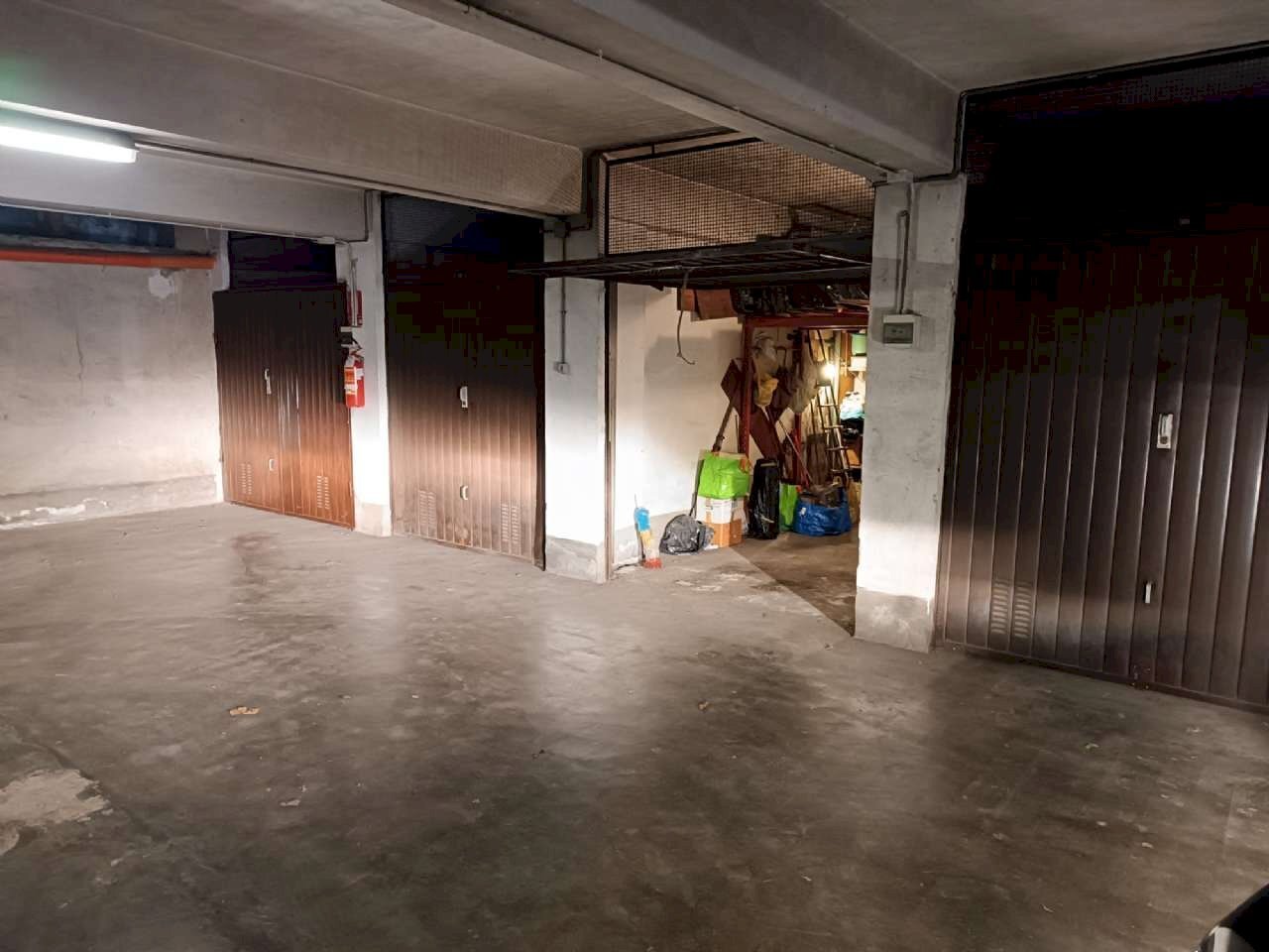 CORRIDOIO BOX  - Box via Spano, 19, Torino (zona Lingotto) - foto 1