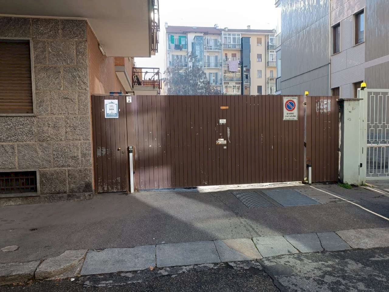 INGRESSO - Box via Spano, 19, Torino (zona Lingotto) - foto 3