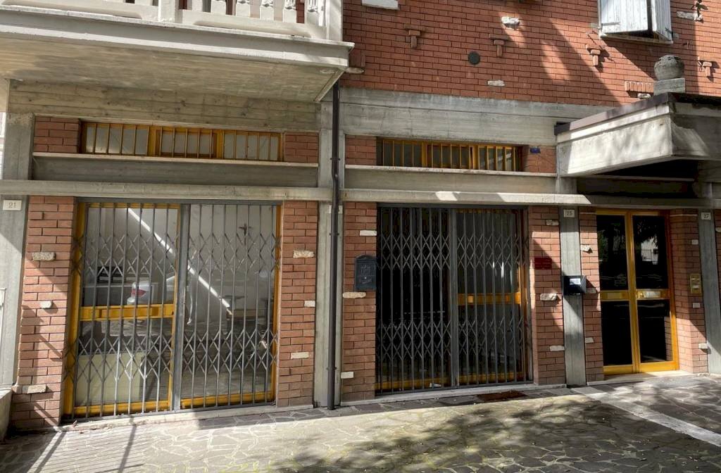 Shop via del Pretorio, Sassuolo - photo 1