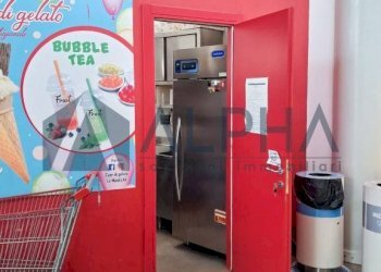 Interno non residenziale - Pasticceria via Bisaura, Faenza - foto 7