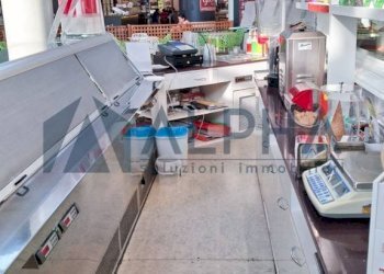 Interno non residenziale - Pasticceria via Bisaura, Faenza - foto 9