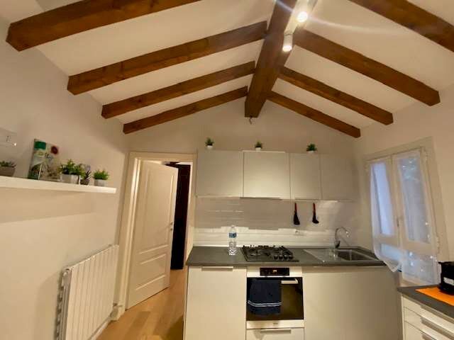 Three-room apartment Modena (neighborhood Centro Storico) - photo 1