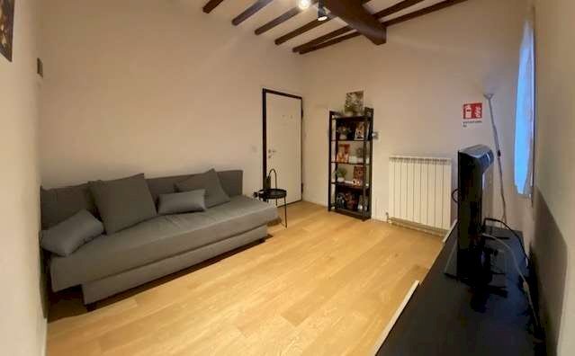 Three-room apartment Modena (neighborhood Centro Storico) - photo 2
